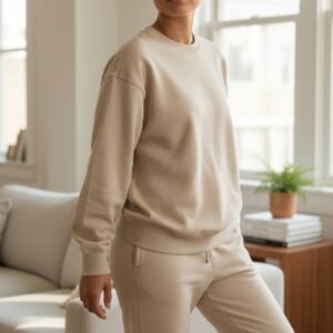 Mondetta Beige Crew Neck Sweatshirt